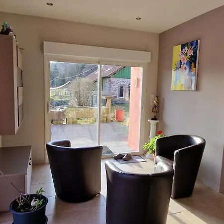 La Ferme Des Cherierres - Piscine Interieure Chauffee *