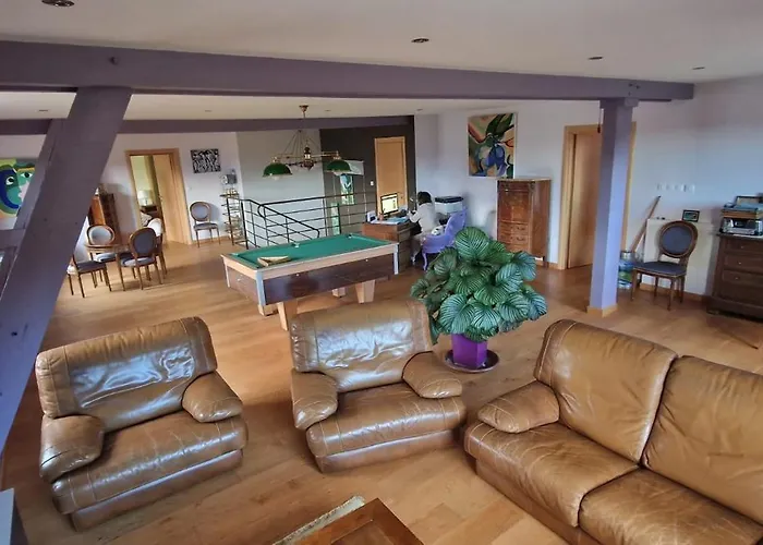 La Ferme Des Cherierres - Piscine Interieure Chauffee *