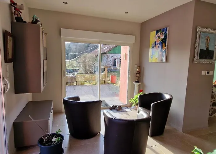 La Ferme Des Cherierres - Piscine Interieure Chauffee *