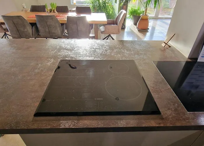 La Ferme Des Cherierres - Piscine Interieure Chauffee